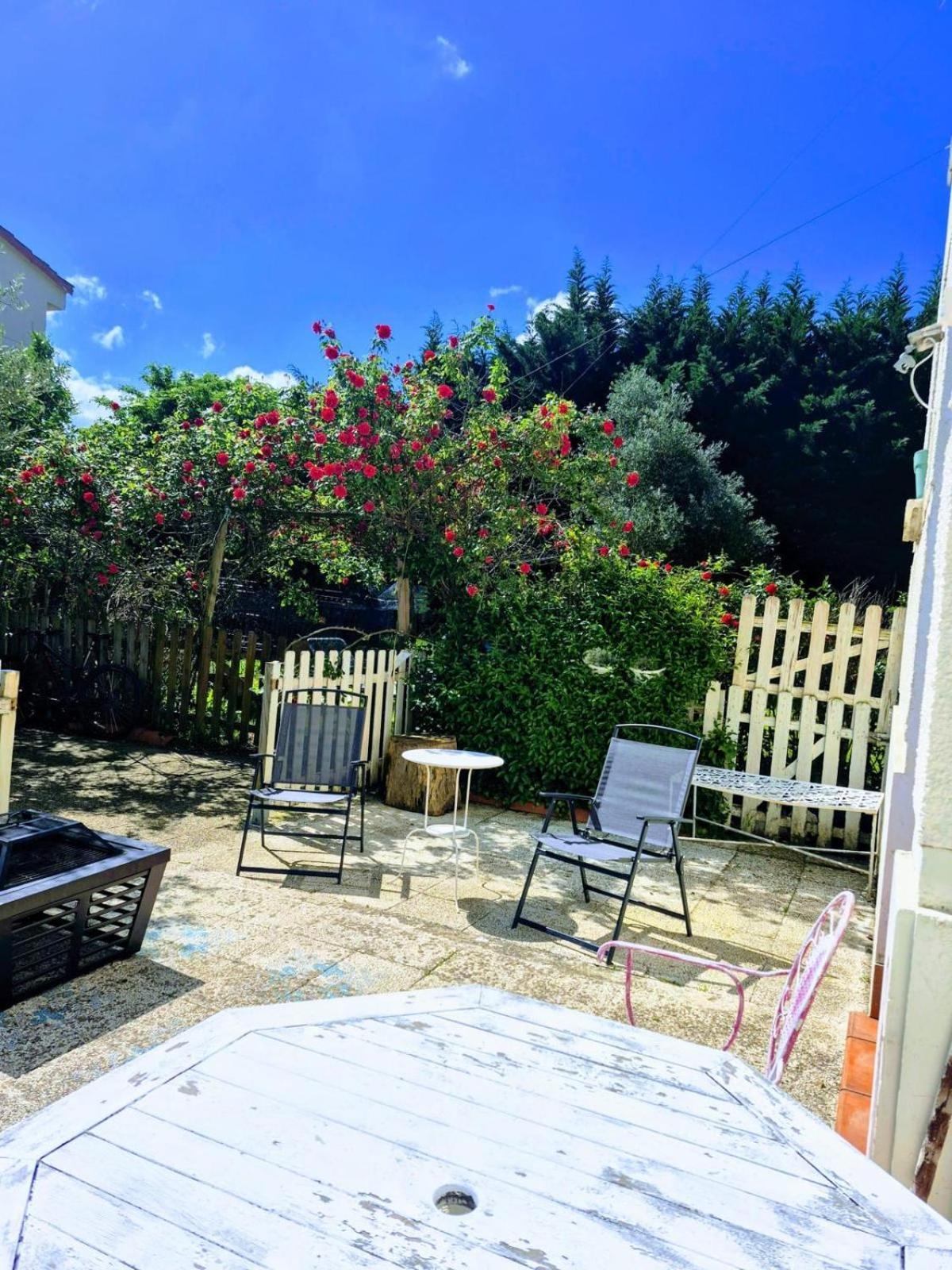 Ideal For Camino Quiet Basic Room Away From Crowds In Private House Zizur Mayor Eksteriør billede
